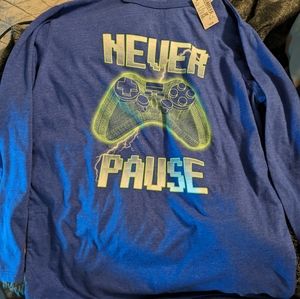 New shirt sz XXL sz 16 kids